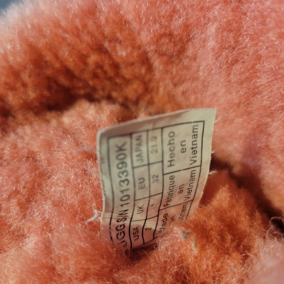 Disney Ugg boots girls sz 2 - Picture 8 of 8